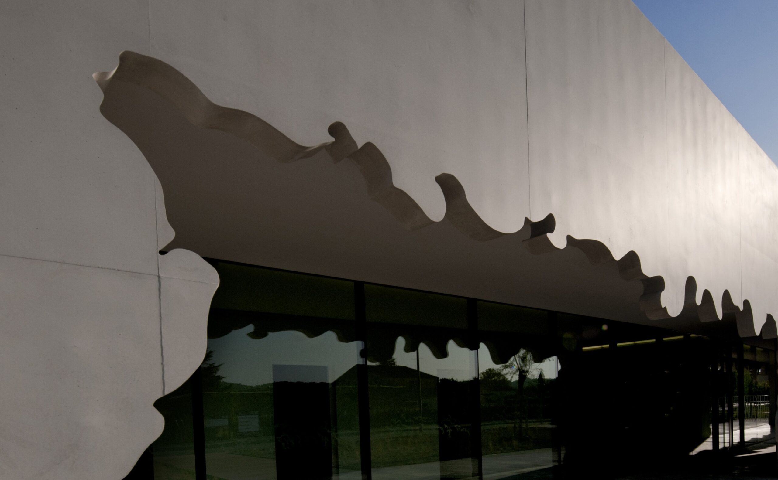 Jean sidoine sports complex / christophe gulizzi