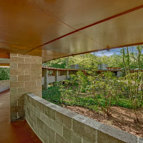 Frank Lloyd Wright'S Iconic Tirranna Home In Connecticut Sells For $6 Million 17 Frank lloyd wright's iconic tirranna home in connecticut sells for $6 million