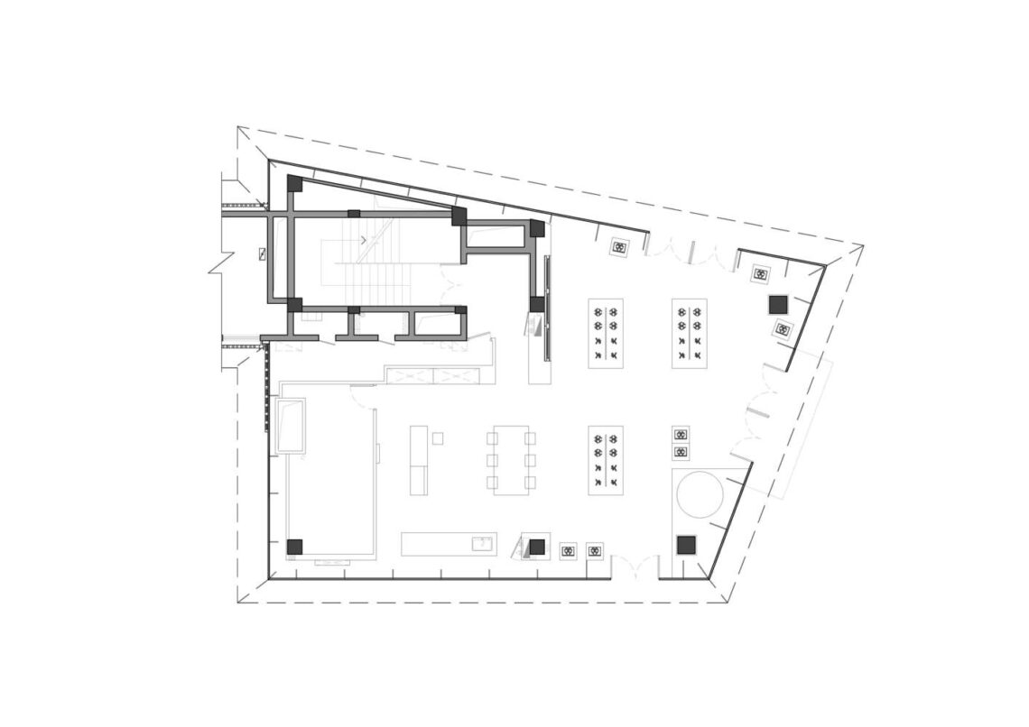 Dji Retail Store / E Studio 30 Dji retail store / e studio