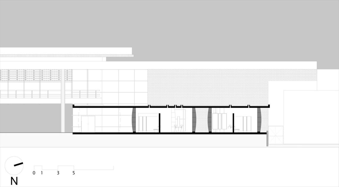 Sanitary Complex Faculty Of Architecture, Design And Art Of The National University Of Asunción / Alberto Martinez + Guido Villalba + Yago García + Tda 38 Sanitary complex faculty of architecture, design and art of the national university of asunción / alberto martinez + guido villalba + yago garcía + tda