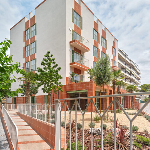 27 Apartments In Salou / Nua Arquitectures 17 27 apartments in salou / nua arquitectures