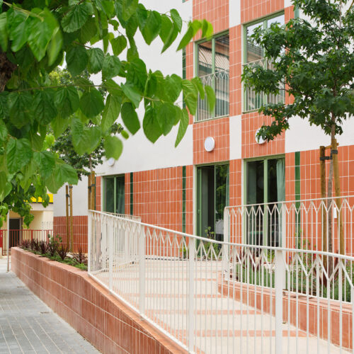 27 Apartments In Salou / Nua Arquitectures 10 27 apartments in salou / nua arquitectures