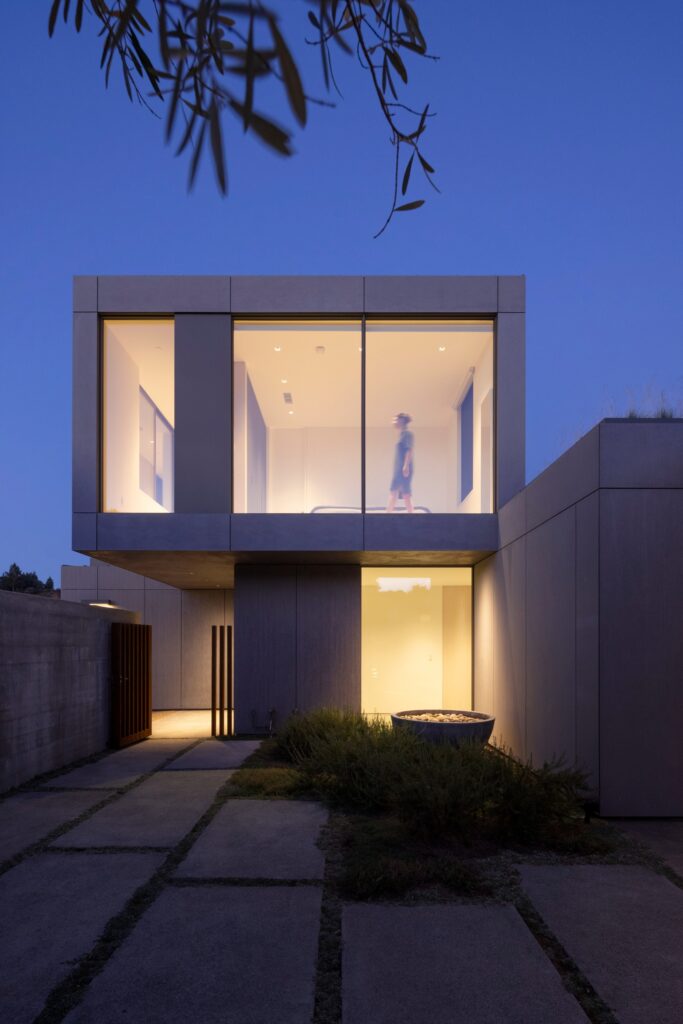The Phoenix / Feldman Architecture 5 The phoenix / feldman architecture