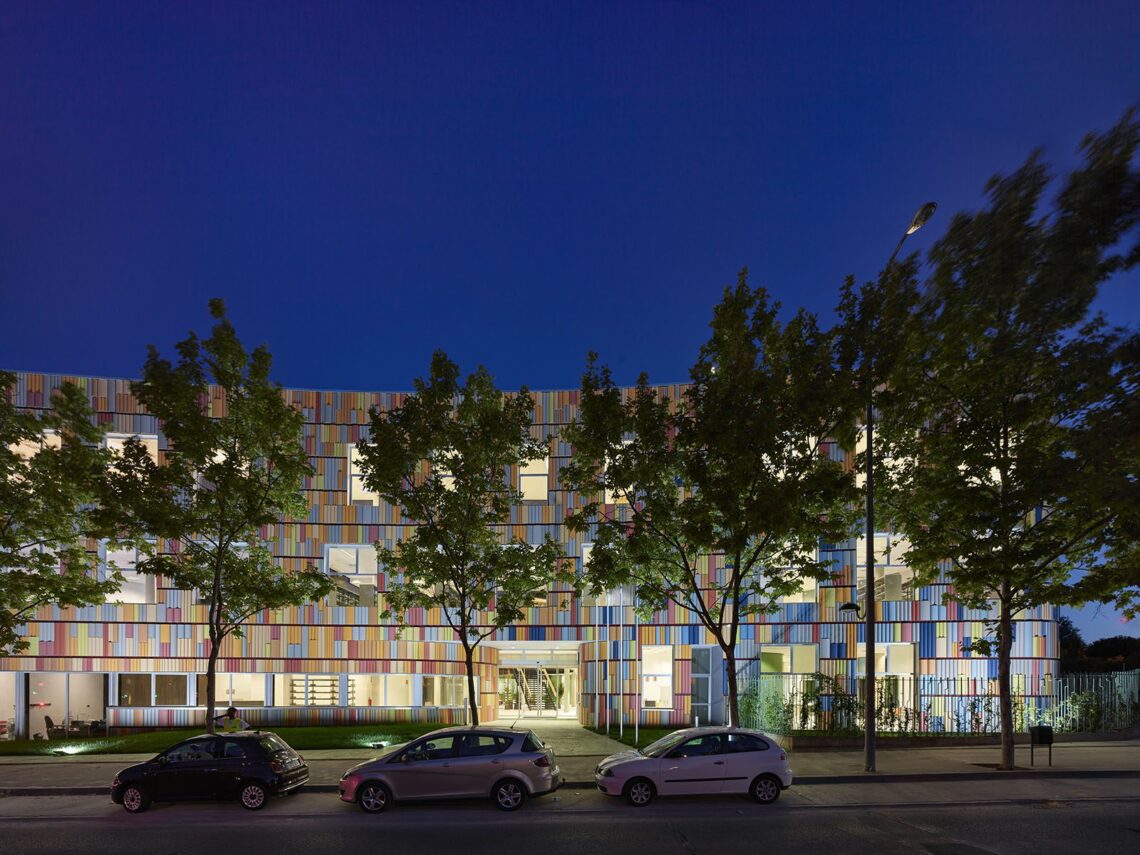 Central Library And Municipal Archives / Bn Asociados Arquitectos 28 Central library and municipal archives / bn asociados arquitectos
