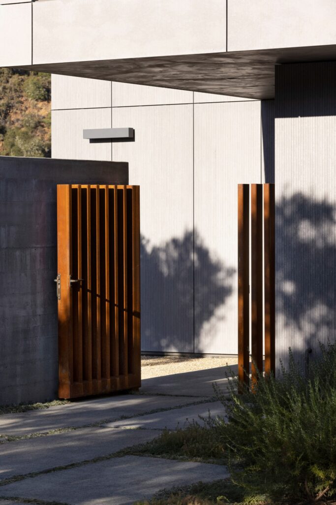 The Phoenix / Feldman Architecture 28 The phoenix / feldman architecture