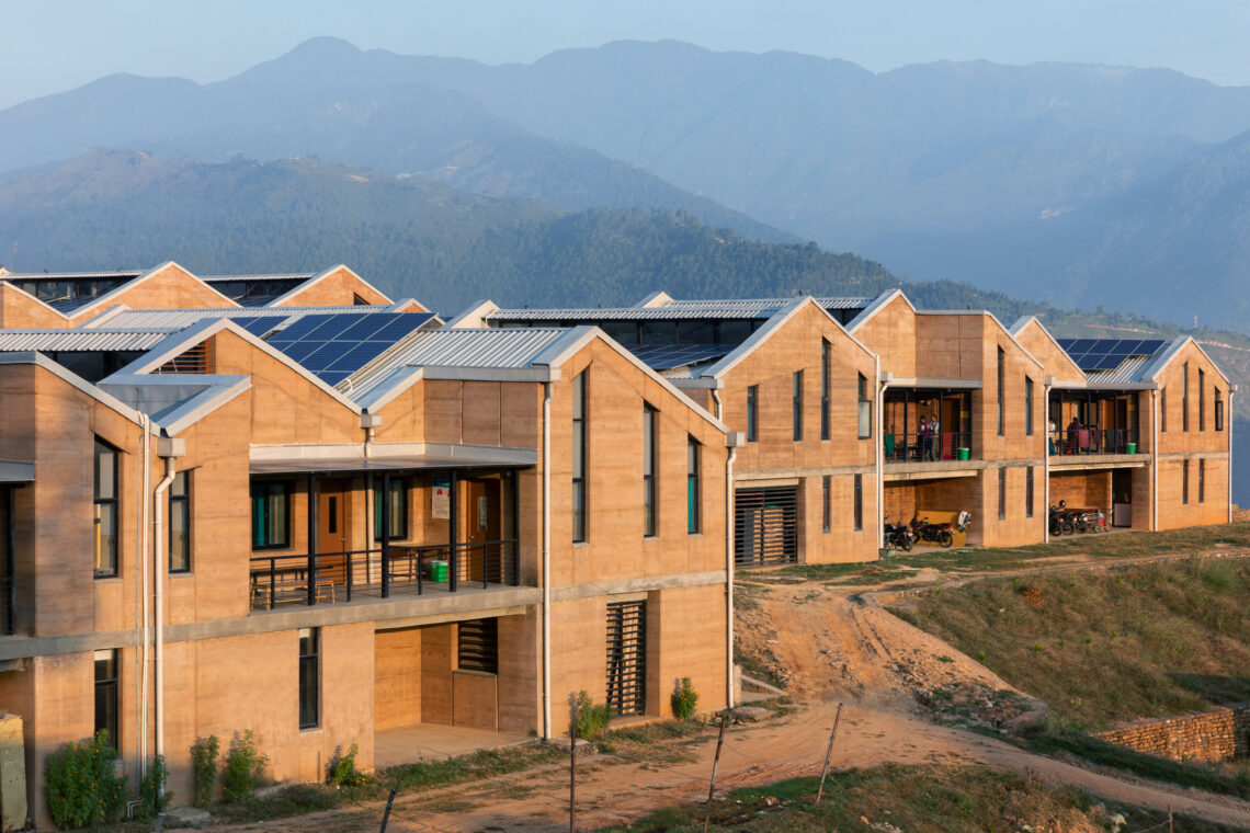 Bayalpata Hospital / Sharon Davis Design 3 Bayalpata hospital / sharon davis design