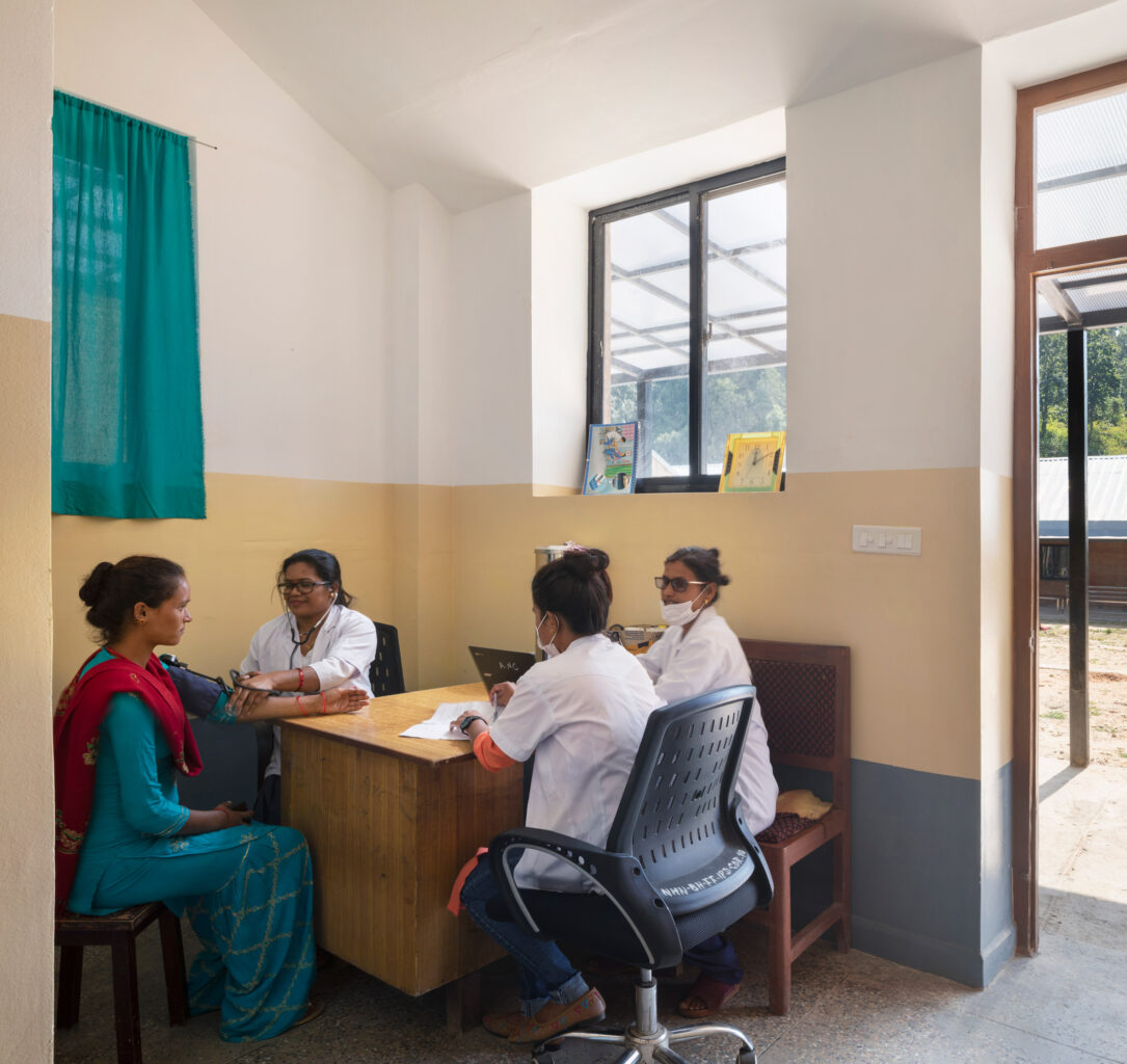 Bayalpata Hospital / Sharon Davis Design 19 Bayalpata hospital / sharon davis design