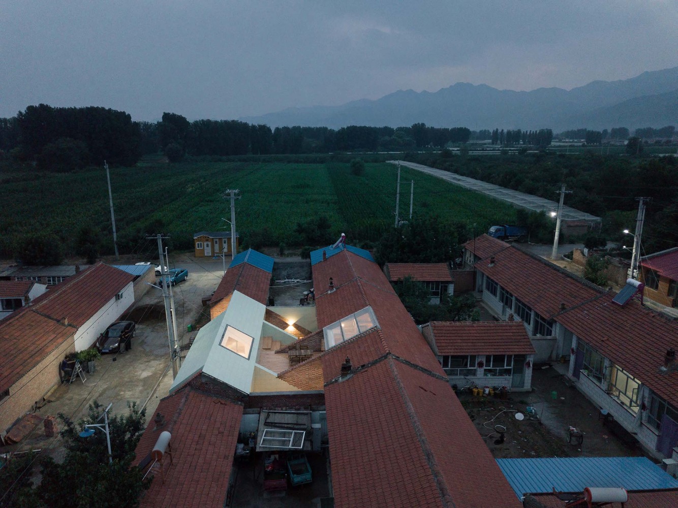 Intertwine House / Wonder Architects 17 Intertwine house / wonder architects