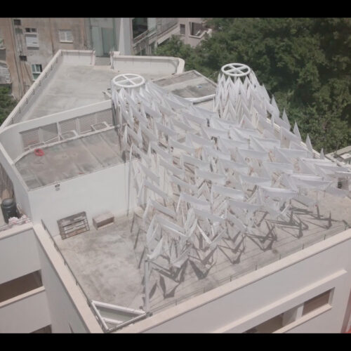 The fifth space installation at liebling haus / szcz jakub szczęsny + hadas tuval