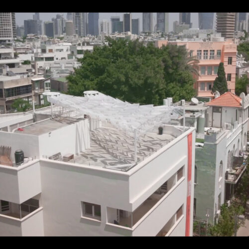 The fifth space installation at liebling haus / szcz jakub szczęsny + hadas tuval