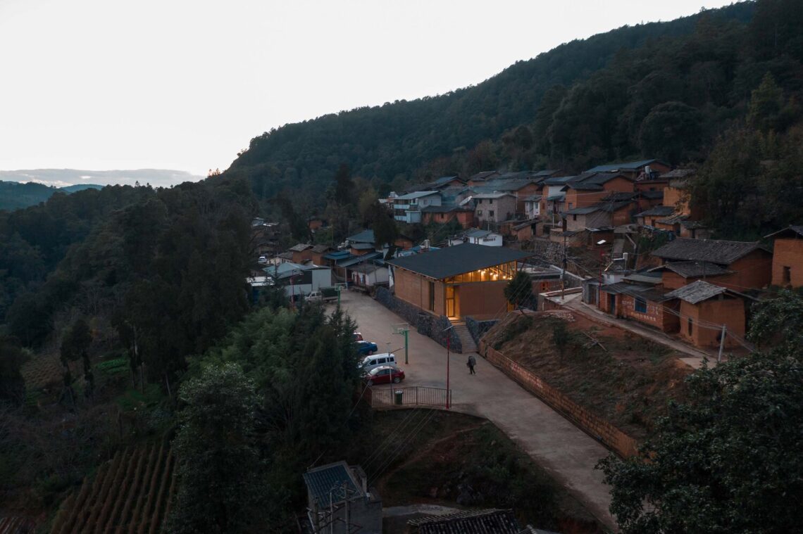 Community Hall Of Dahei New Village / One University One Village 26 Community hall of dahei new village / one university one village