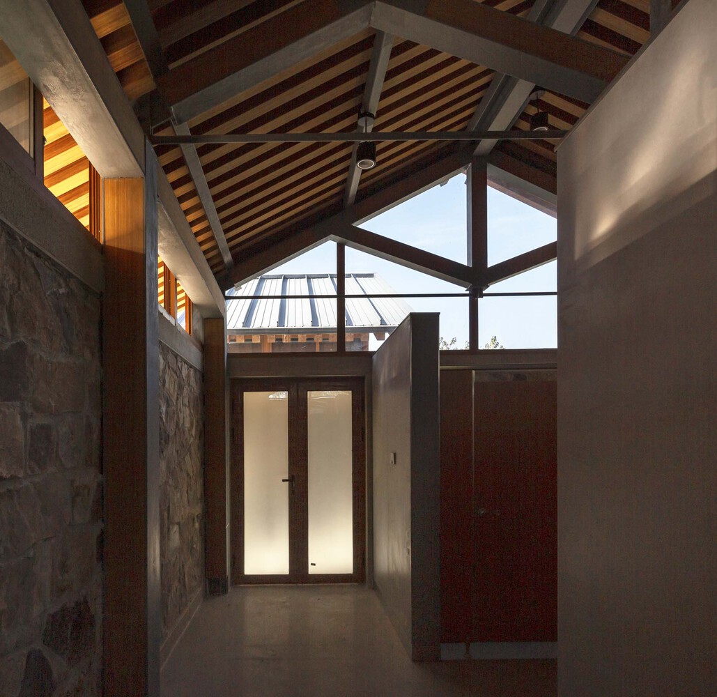 The Tourist Service Station Of Tangshan Ape Man Cave / Aeseu Architectural Technology And Art Studio 69 The tourist service station of tangshan ape man cave / aeseu architectural technology and art studio