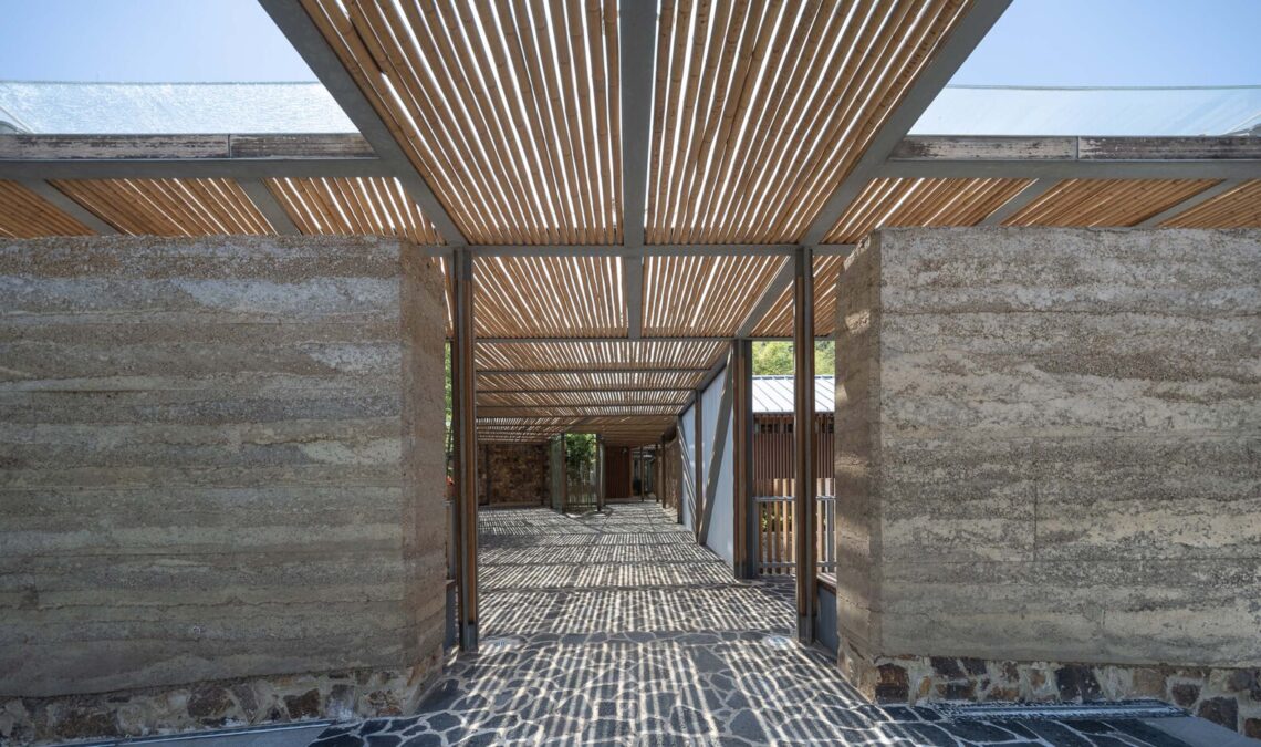 The Tourist Service Station Of Tangshan Ape Man Cave / Aeseu Architectural Technology And Art Studio 64 The tourist service station of tangshan ape man cave / aeseu architectural technology and art studio