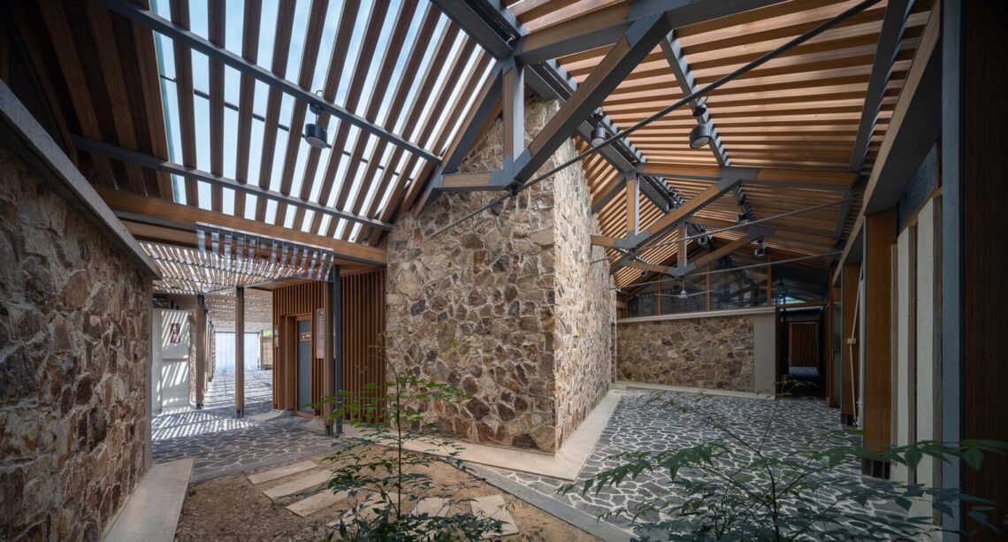 The Tourist Service Station Of Tangshan Ape Man Cave / Aeseu Architectural Technology And Art Studio 66 The tourist service station of tangshan ape man cave / aeseu architectural technology and art studio