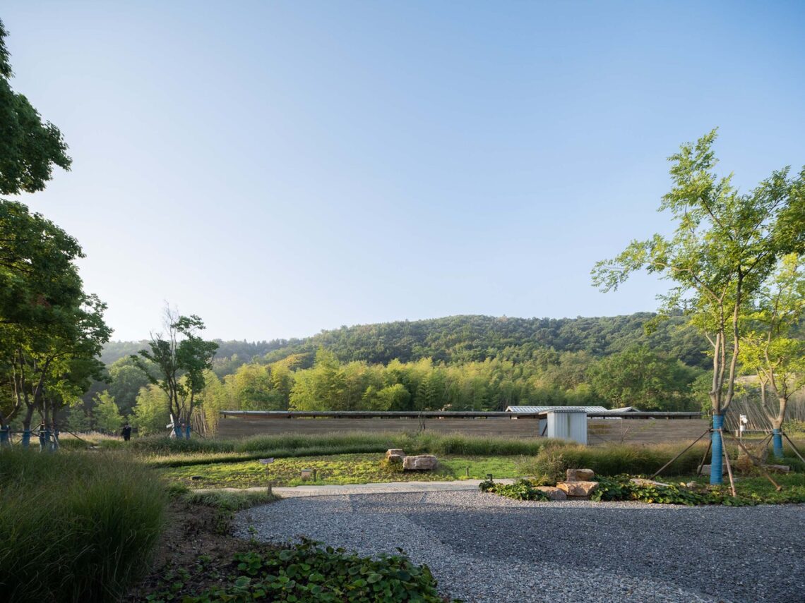 The Tourist Service Station Of Tangshan Ape Man Cave / Aeseu Architectural Technology And Art Studio 33 The tourist service station of tangshan ape man cave / aeseu architectural technology and art studio