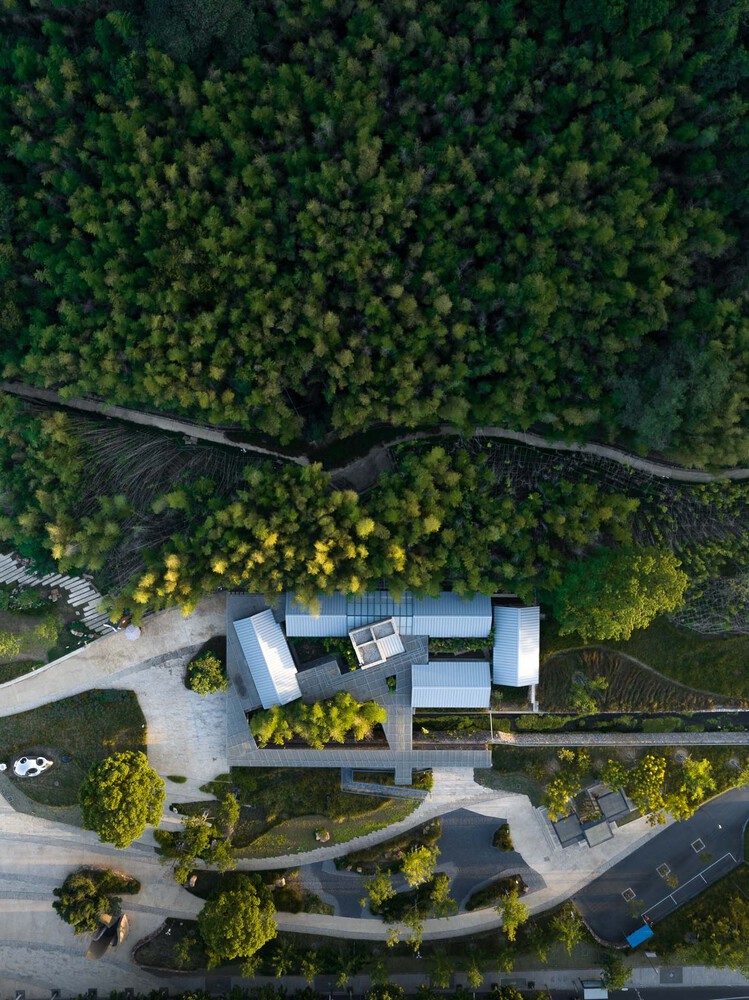 The Tourist Service Station Of Tangshan Ape Man Cave / Aeseu Architectural Technology And Art Studio 7 The tourist service station of tangshan ape man cave / aeseu architectural technology and art studio