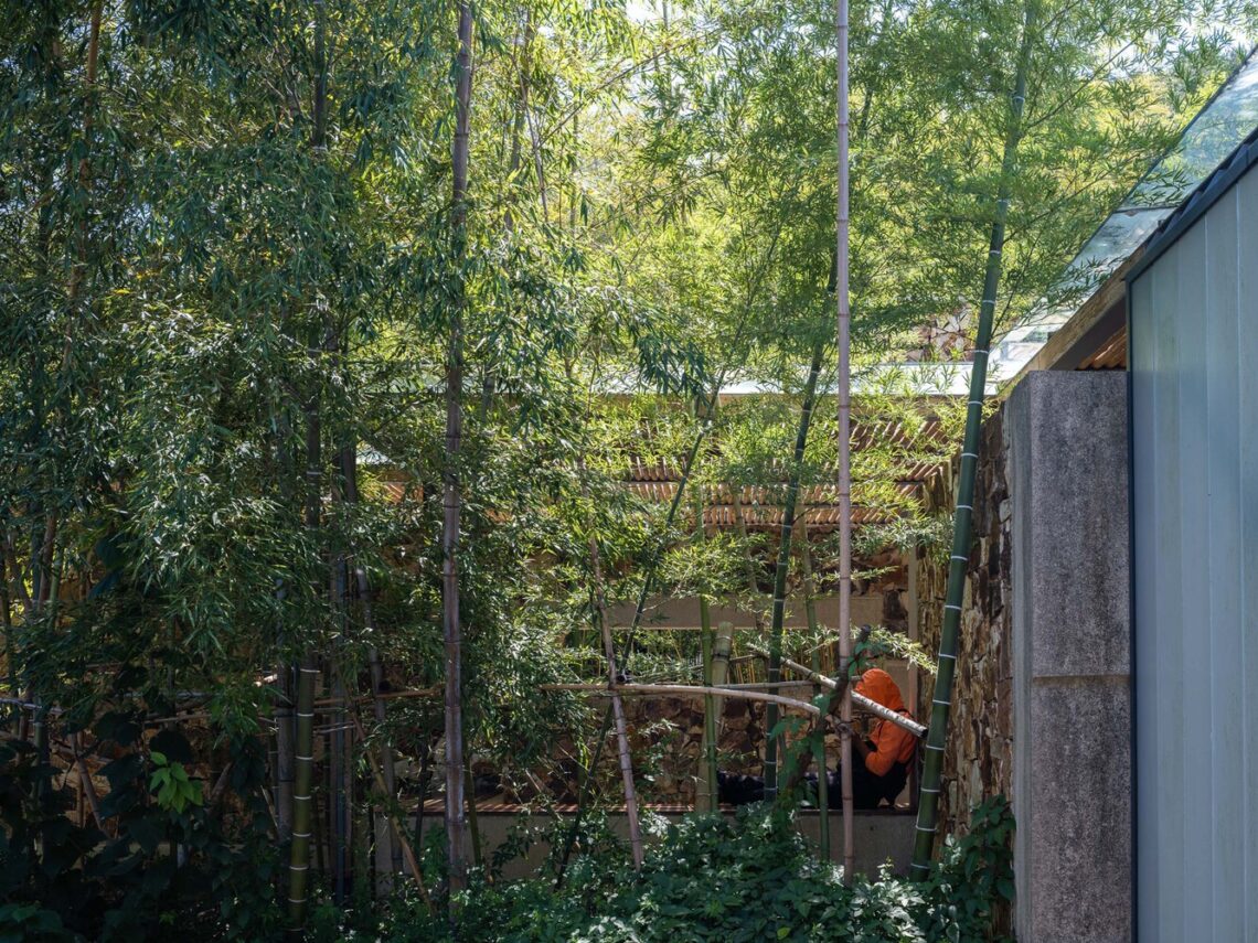The Tourist Service Station Of Tangshan Ape Man Cave / Aeseu Architectural Technology And Art Studio 48 The tourist service station of tangshan ape man cave / aeseu architectural technology and art studio