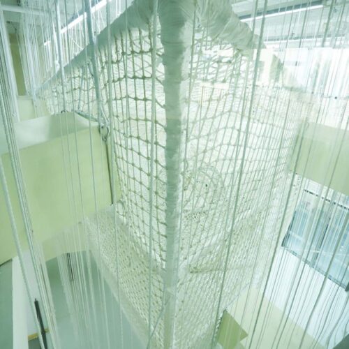 A walking box / unarchitecte