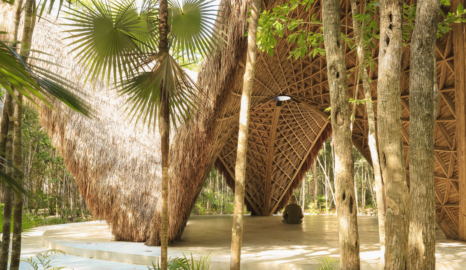 Luum temple / co-lab design office