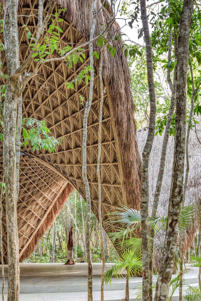 Luum temple / co-lab design office