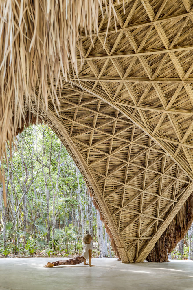 Luum temple / co-lab design office