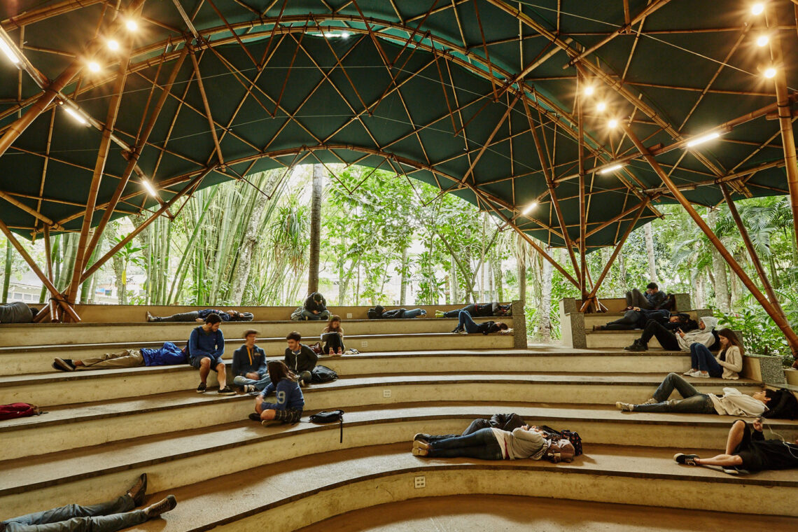 Bamboo Amphitheater Space Structure / Bambutec Design 25 Bamboo amphitheater space structure / bambutec design