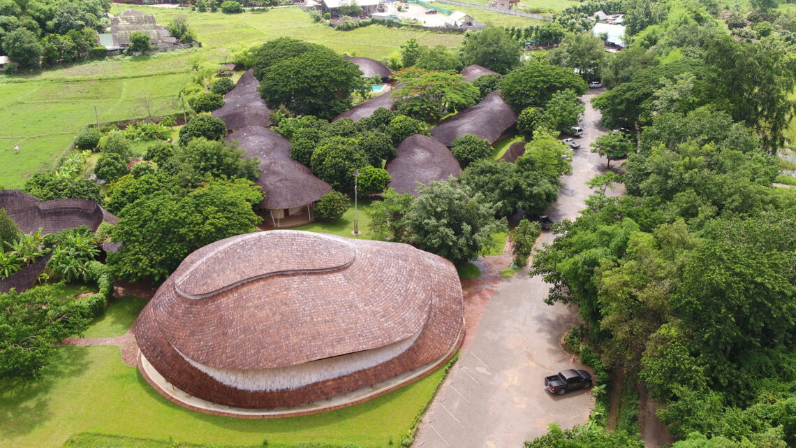Bamboo Sports Hall For Panyaden International School / Chiangmai Life Architects 6 Bamboo sports hall for panyaden international school / chiangmai life construction