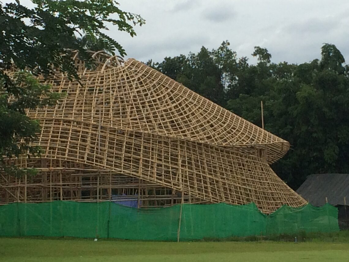 Bamboo Sports Hall For Panyaden International School / Chiangmai Life Architects 4 Bamboo sports hall for panyaden international school / chiangmai life construction