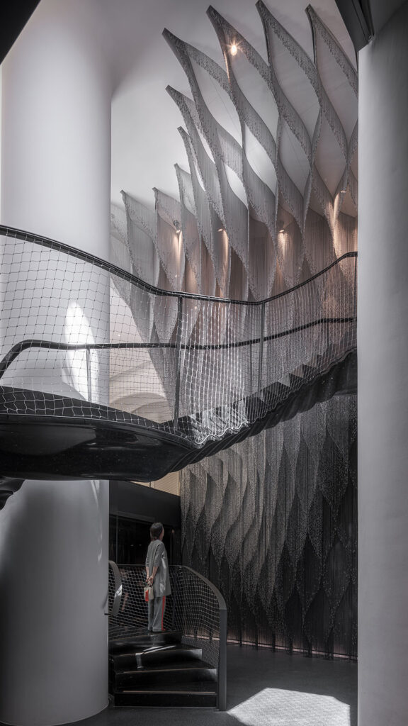 New Interior For Casa Batlló Stairs &Amp; Atrium / Kengo Kuma &Amp; Associates 4 New interior for casa batlló stairs & atrium / kengo kuma & associates