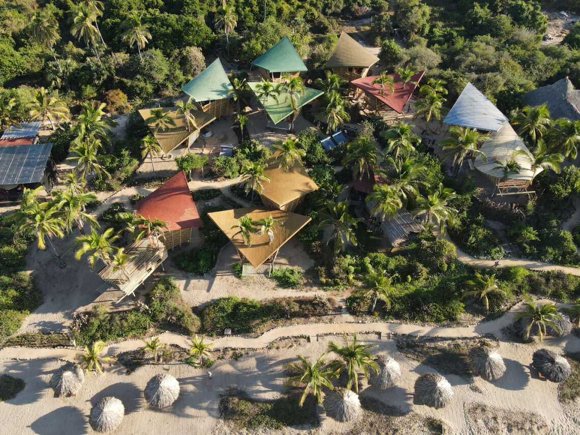 Bamboo Treehouses At Playa Viva / Atelier Nomadic 10 Bamboo treehouses at playa viva / atelier nomadic