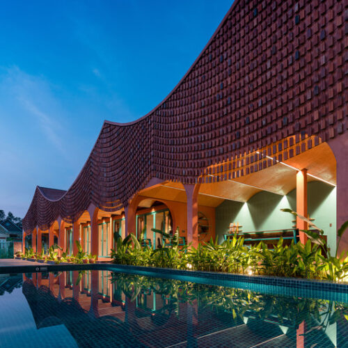 Duyen casa ii hotel / block architects