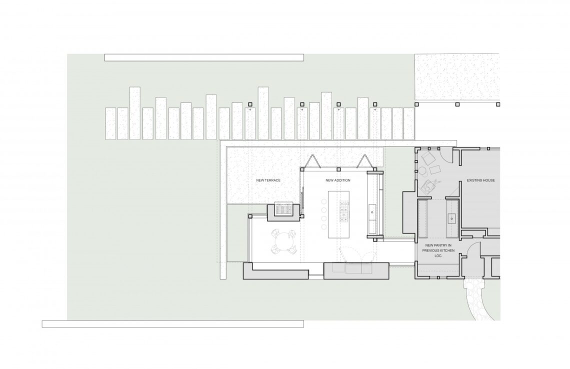 Loyal captain / heliotrope architects