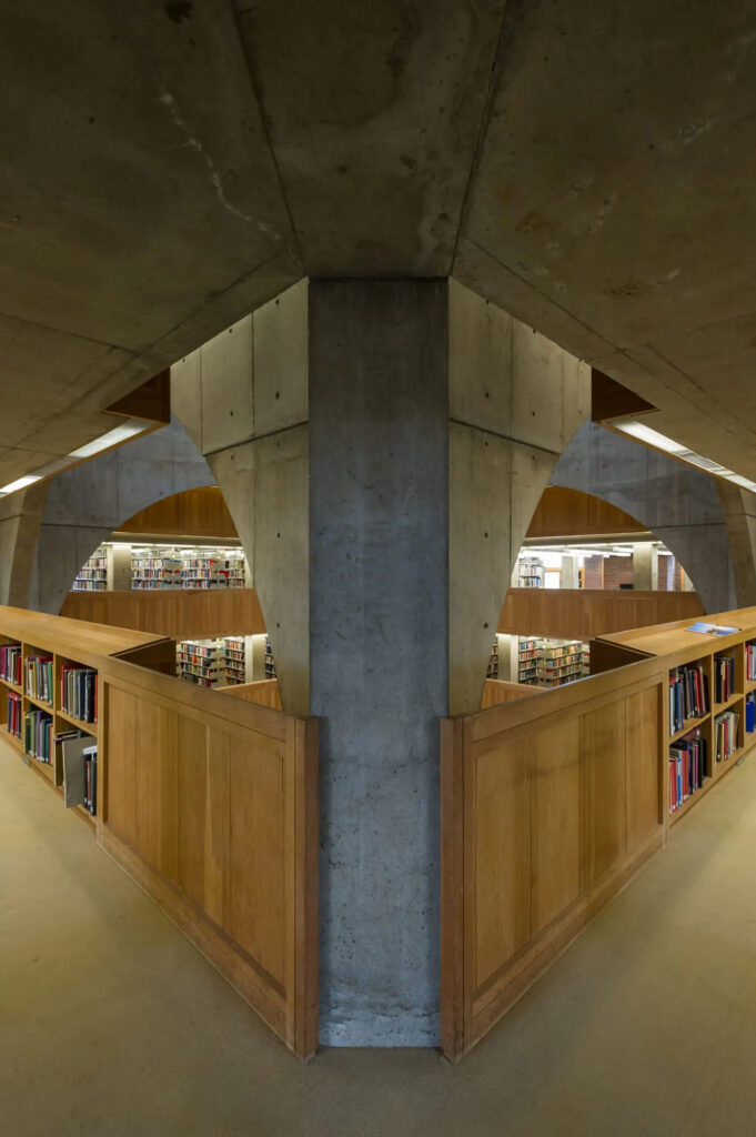 Phillips Exeter Academy Library / Louis Kahn | Classics On Architecture Lab 52 Phillips exeter academy library / louis kahn | classics on architecture lab