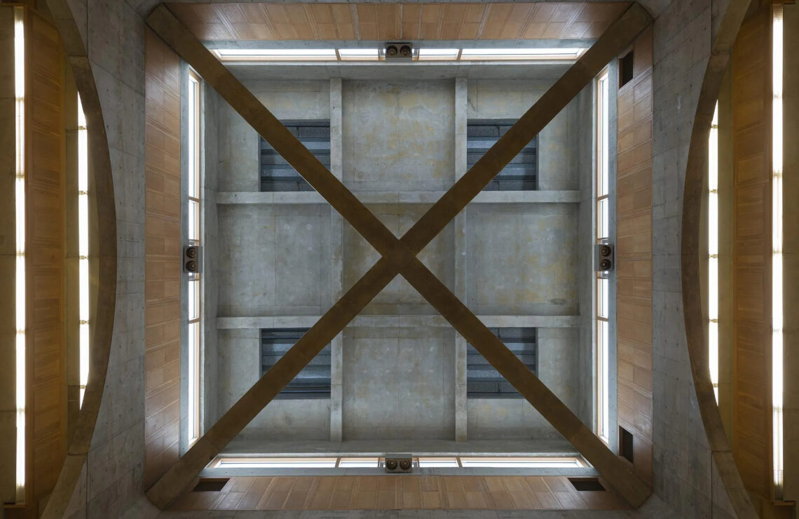 Phillips Exeter Academy Library / Louis Kahn | Classics On Architecture Lab 69 Phillips exeter academy library / louis kahn | classics on architecture lab