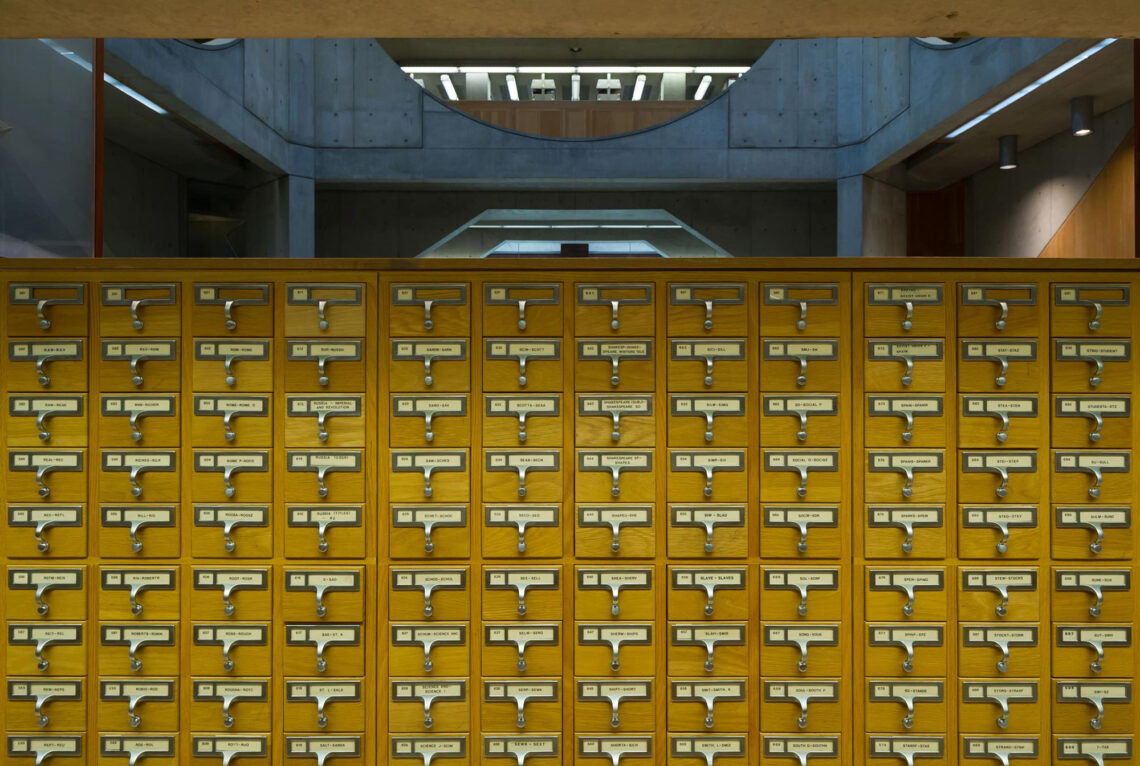 Phillips Exeter Academy Library / Louis Kahn | Classics On Architecture Lab 59 Phillips exeter academy library / louis kahn | classics on architecture lab