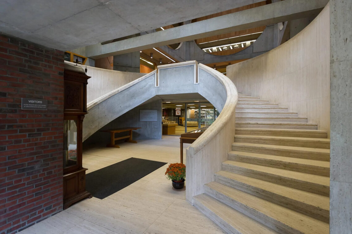Phillips Exeter Academy Library / Louis Kahn | Classics On Architecture Lab 21 Phillips exeter academy library / louis kahn | classics on architecture lab