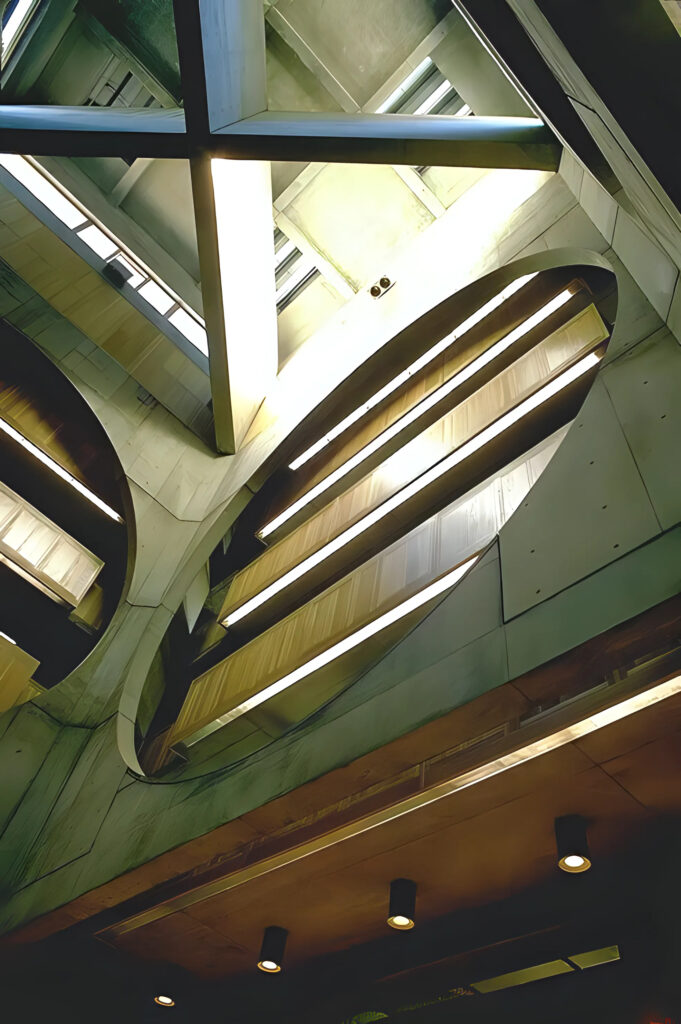 Phillips Exeter Academy Library / Louis Kahn | Classics On Architecture Lab 67 Phillips exeter academy library / louis kahn | classics on architecture lab