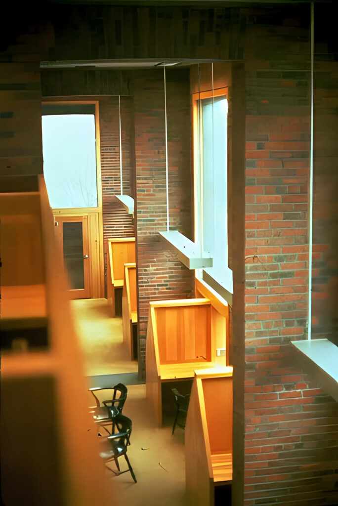 Phillips Exeter Academy Library / Louis Kahn | Classics On Architecture Lab 25 Phillips exeter academy library / louis kahn | classics on architecture lab