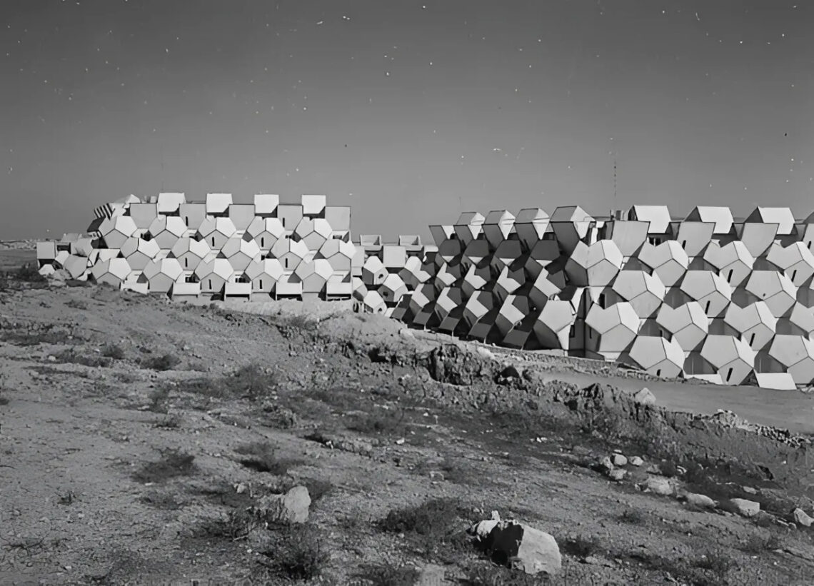 Ramot polin / zvi hecker | classics on architecture lab