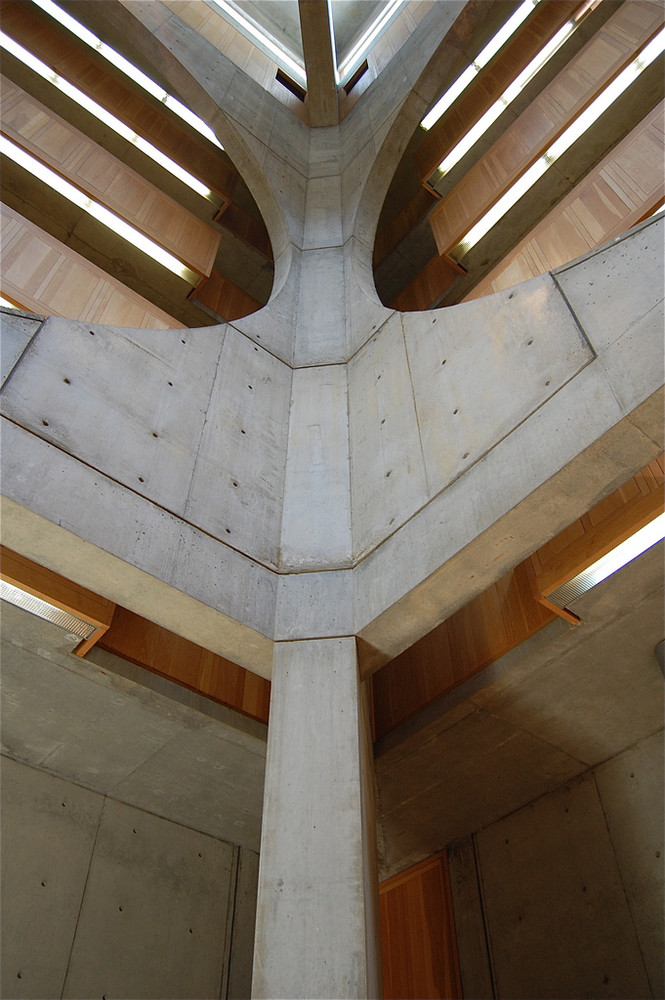 Phillips Exeter Academy Library / Louis Kahn | Classics On Architecture Lab 64 Phillips exeter academy library / louis kahn | classics on architecture lab