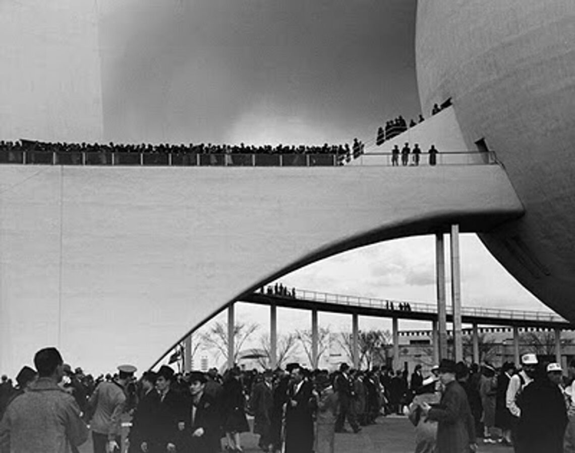 Trylon And Perisphere / Harrison And Fouilhoux | Classics On Architecture Lab 21 Trylon and perisphere / harrison and fouilhoux | classics on architecture lab