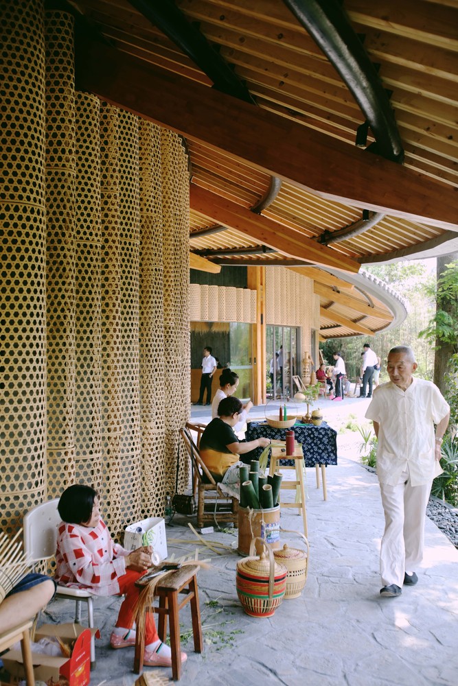 图8 Bamboo craft village / archi-union architects