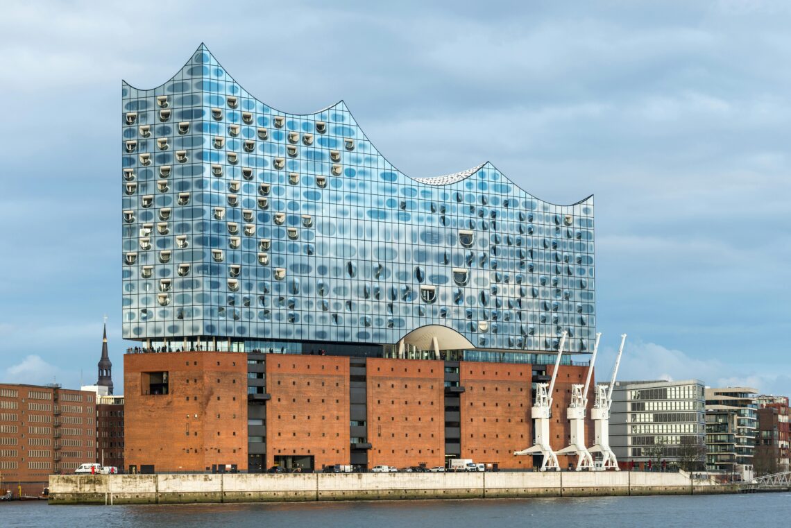 International Architecture Awards: Prize, Importance, Winners, Jury And History 215 International architecture awards: prize, importance, winners, jury and history