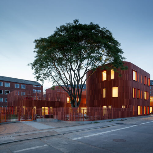 Forfatterhuset kindergarten / cobe