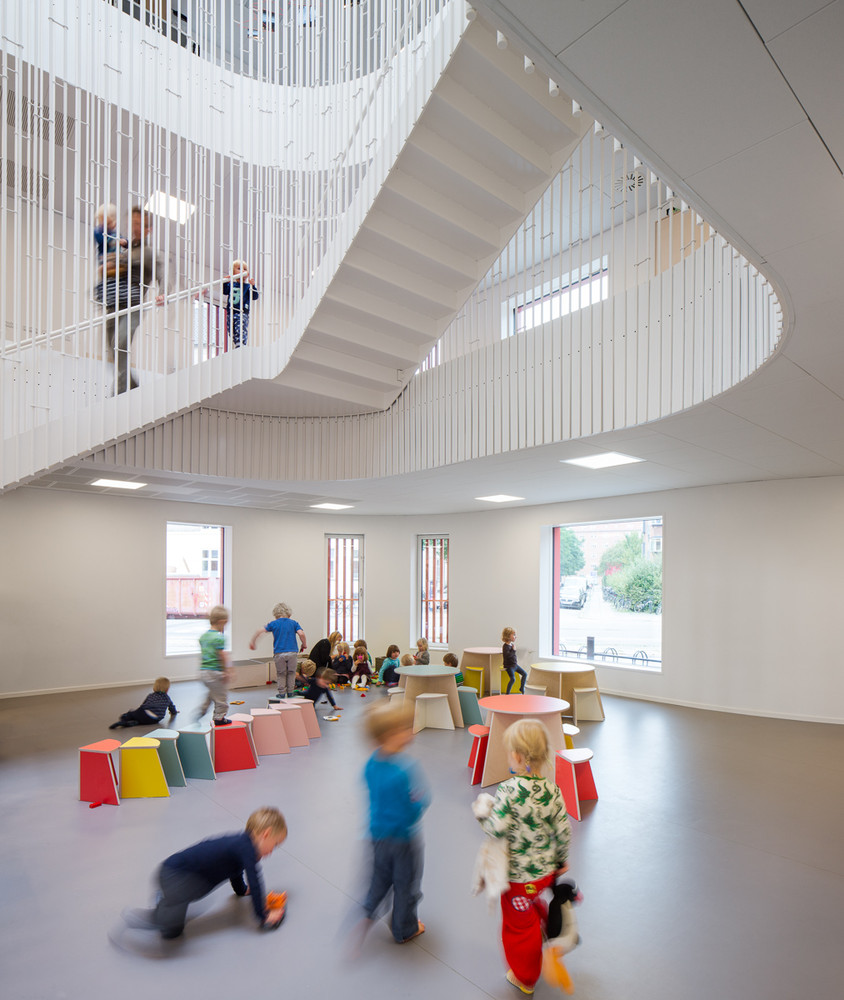Forfatterhuset kindergarten / cobe