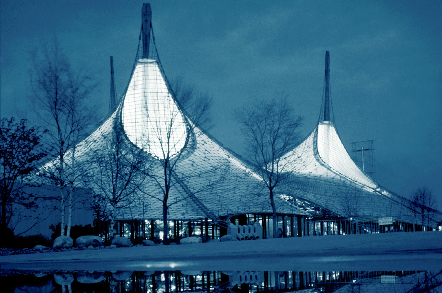 Frei-Otto-The-1967-International-And-Universal-Exposition-02 German pavilion, expo '67 / frei otto and rolf gutbrod | classics on architecture lab