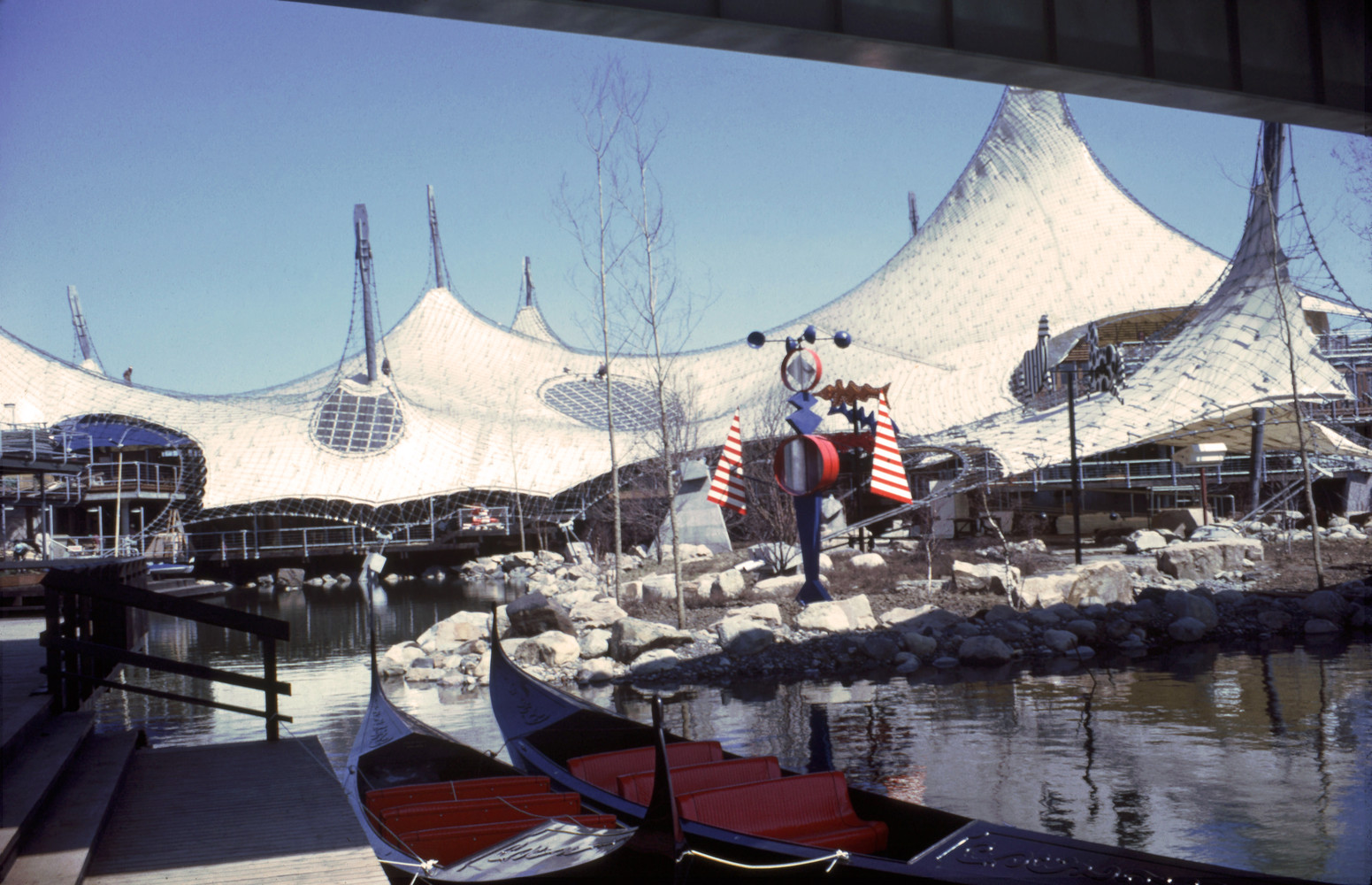 Frei-Otto-The-1967-International-And-Universal-Exposition-03 German pavilion, expo '67 / frei otto and rolf gutbrod | classics on architecture lab