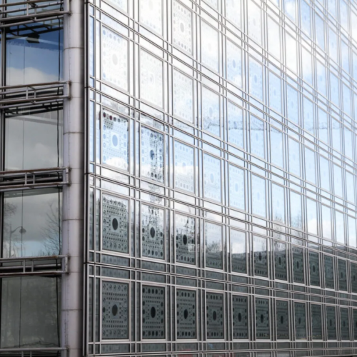 Institut du monde arabe / ateliers jean nouvel + pierre soria + gilbert lezenes + architecturestudio | classics on architecture lab