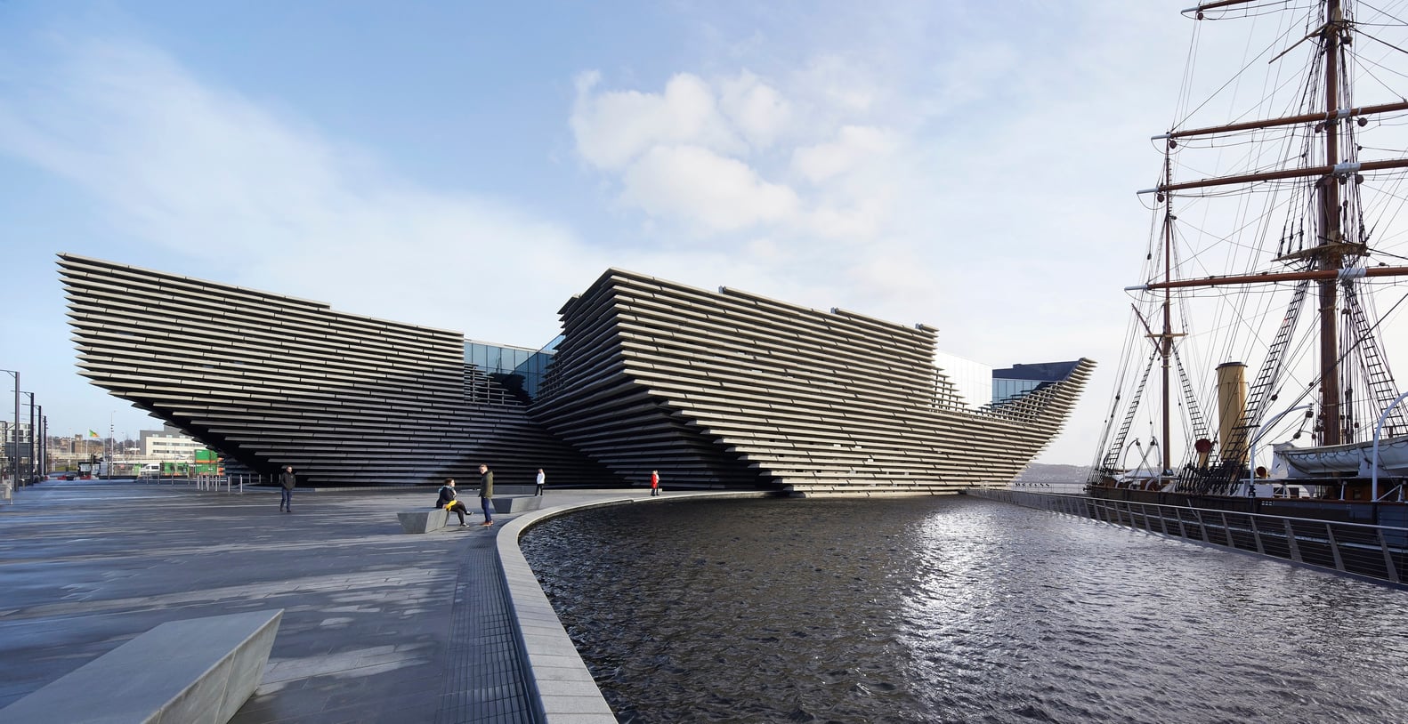 V_A_Dundee_Scotland_Hufton_Crow_027 V&a dundee / kengo kuma & associates