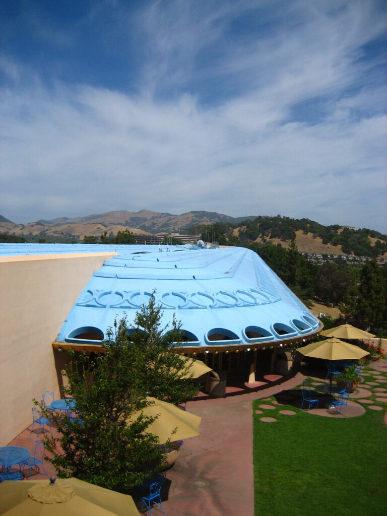 Marin Civic Center / Frank Lloyd Wright | Classics On Architecture Lab 8 Marin civic center / frank lloyd wright | classics on architecture lab